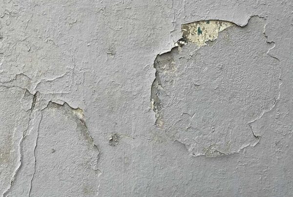 how to fix wall cracks