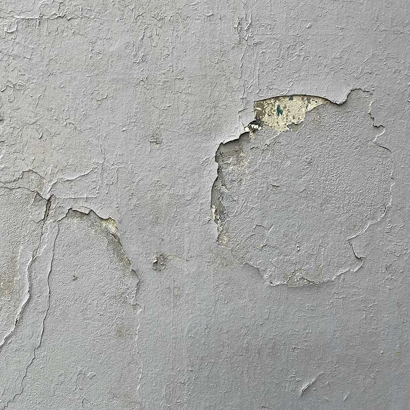 How to Fix Wall Cracks Before They Scare the Guests