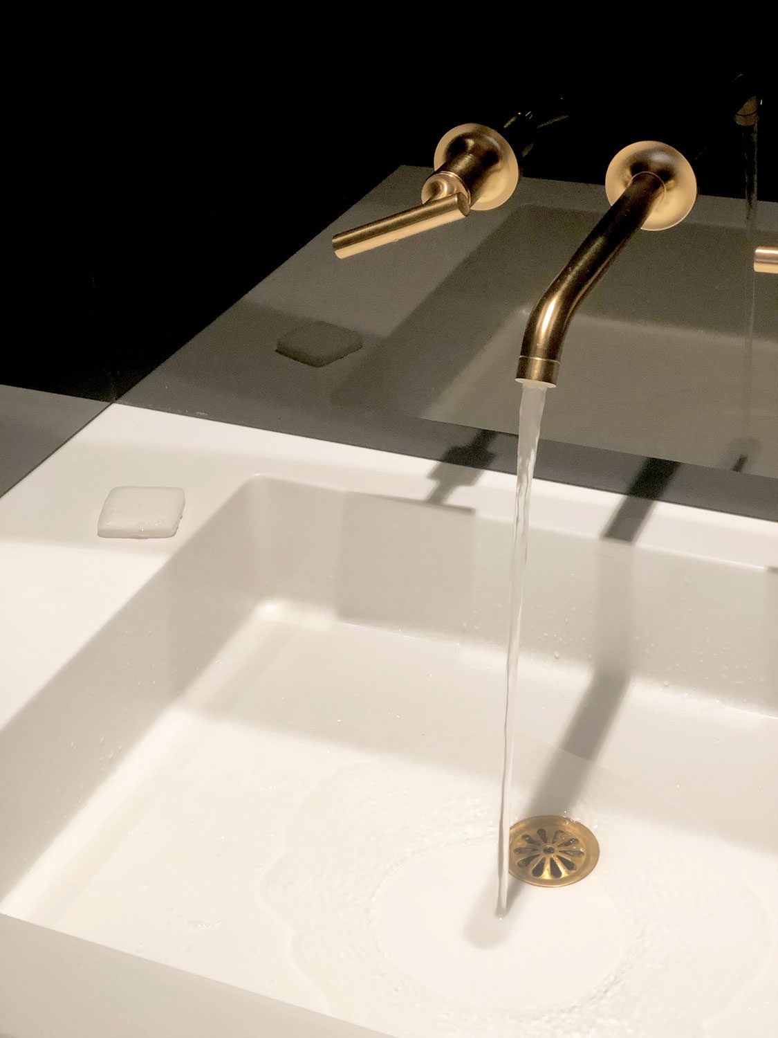 leaky faucet fix