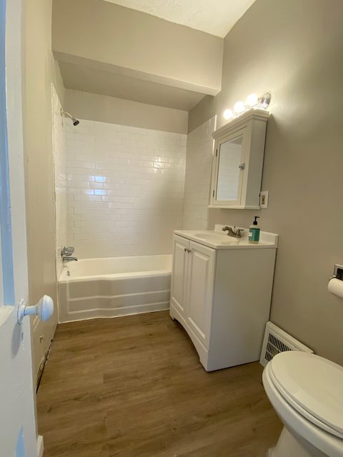 small-bathroom-renovation